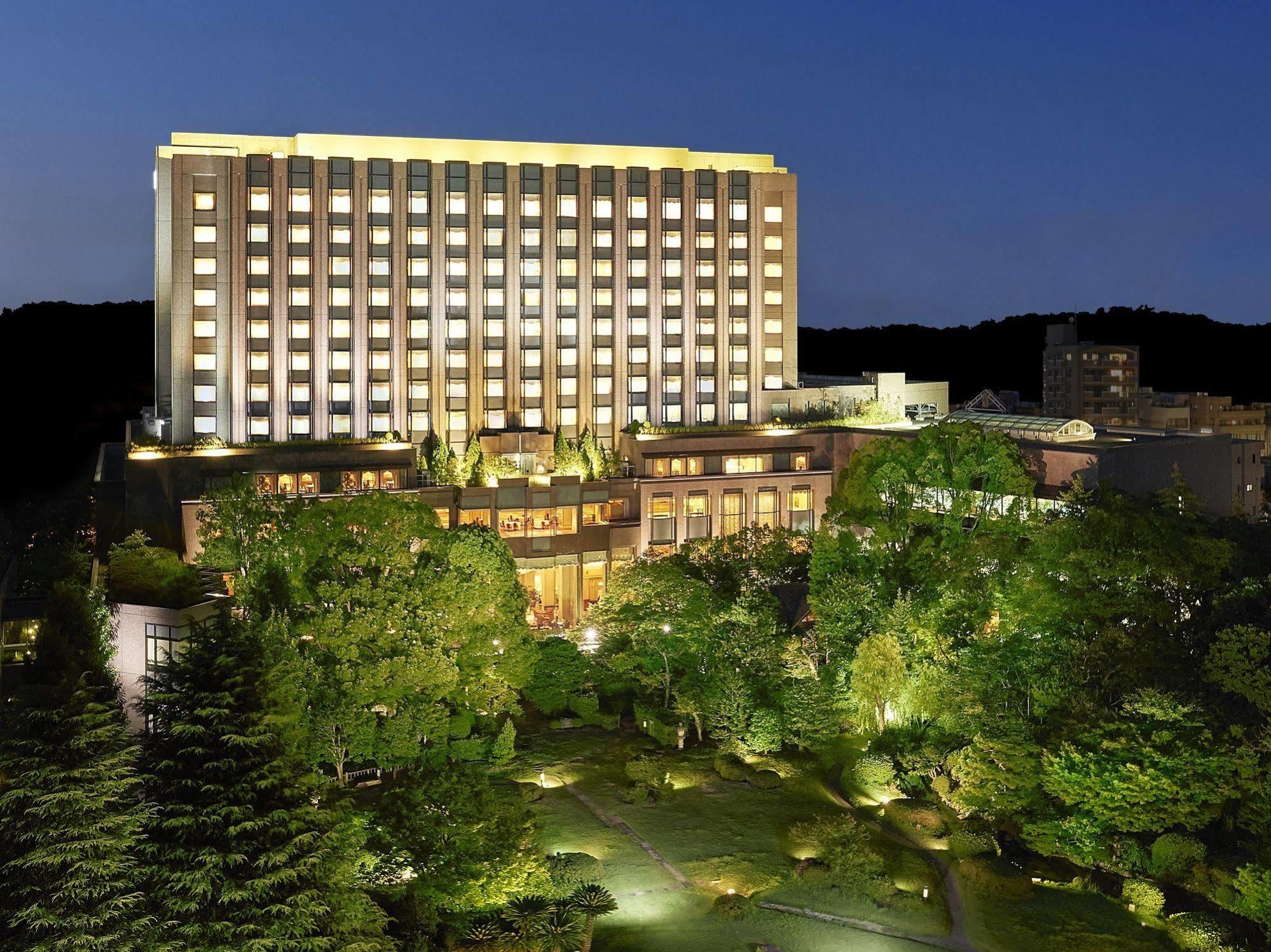 Rihga Royal Hotel Tokyo Exterior photo